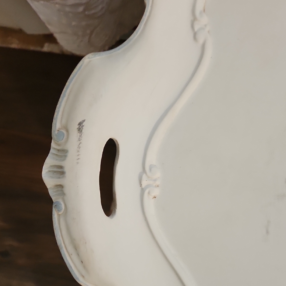Lenox Swedish Lodge Wood Tray | Distressed Scalloped 19" - Picture 9 of 13